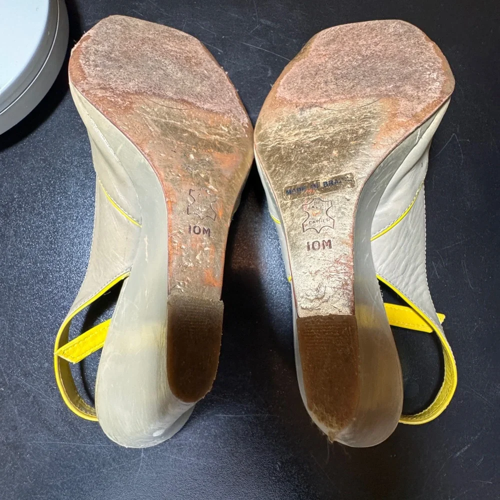 Tory Burch size 10  leather yellow / tan wedge slingback sandal